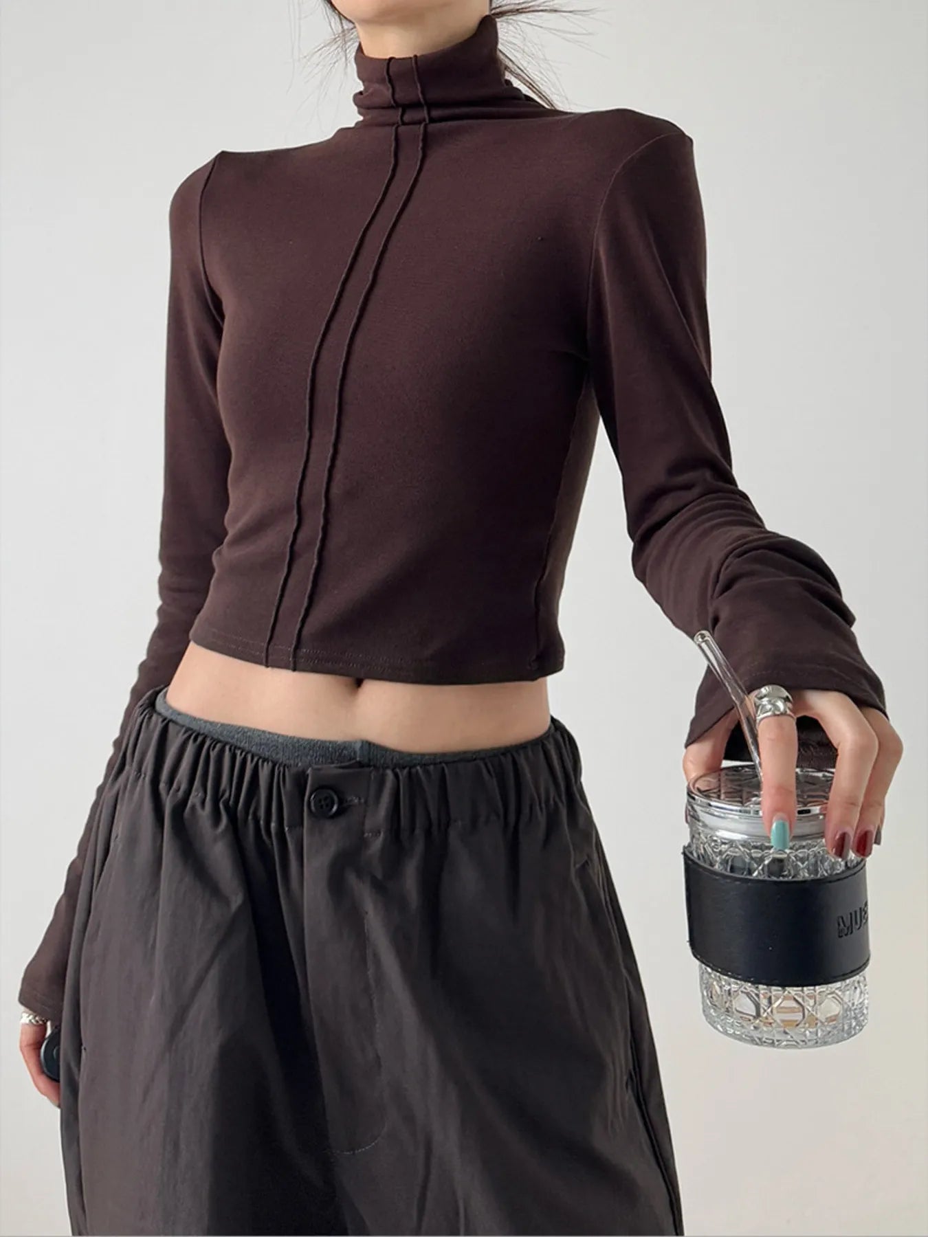 High Neck Long Sleeve Cropped T-Shirt c63a72170c124f59b0863b4f08ade370-Max-Origin