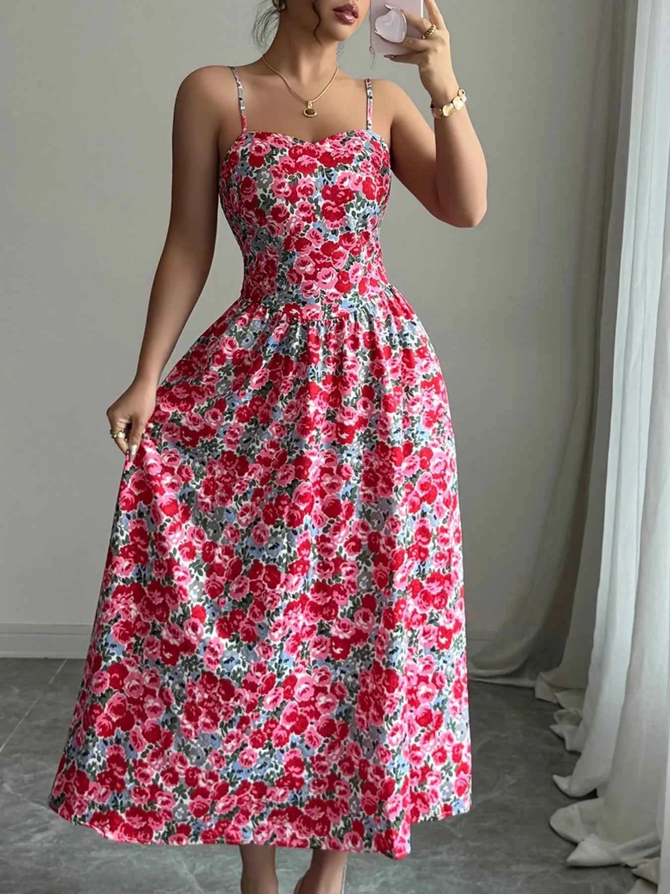 Floral Print Sweetheart Neck Cami Dress c65d87d1-cdbf-4ca2-b569-a7cbb6268cc8-Max-Origin