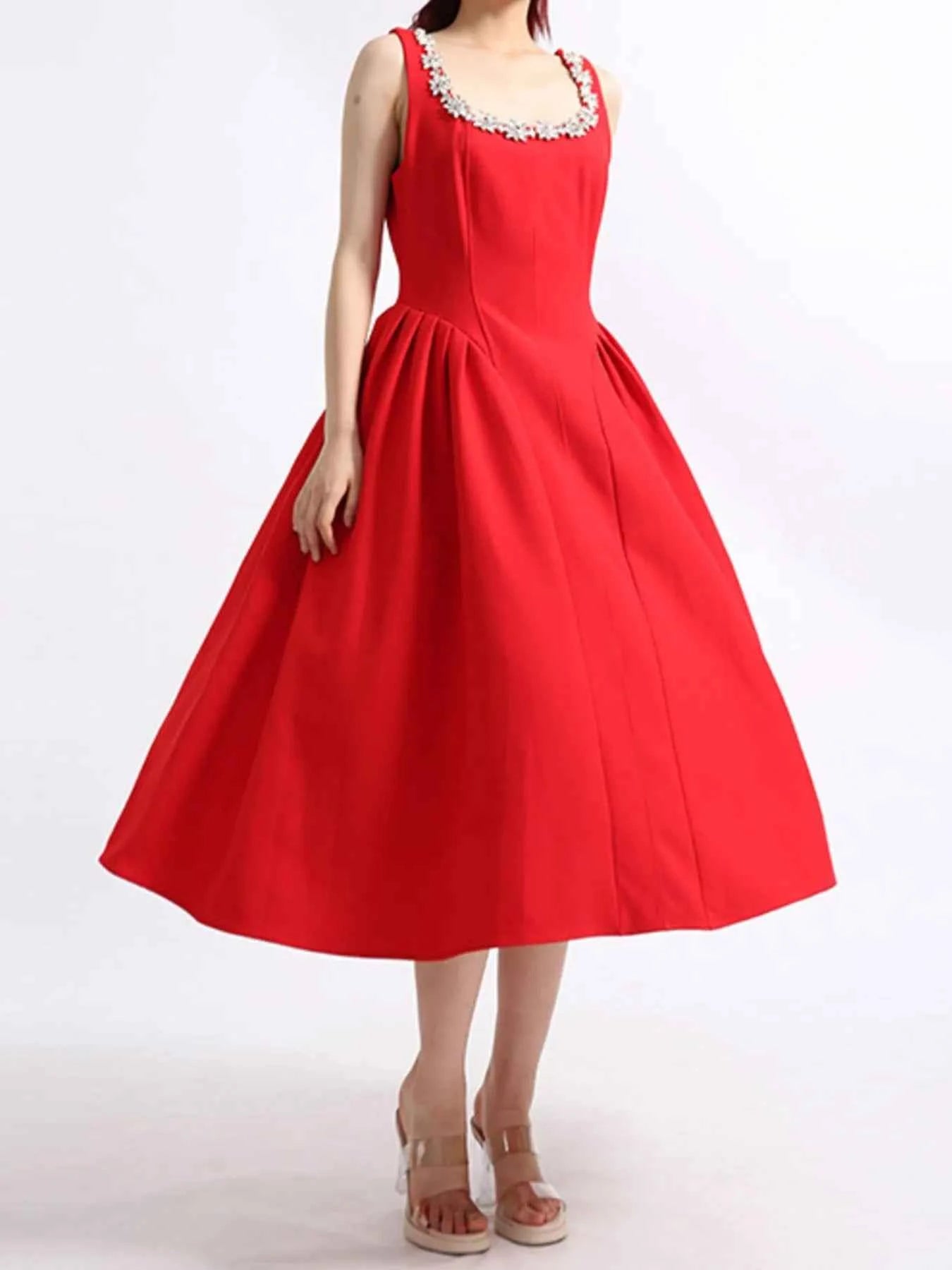 Flower Scoop Neck Sleeveless Dress Red c65ec97d-ea27-45a6-bca7-0651d627b77a-Max-Origin