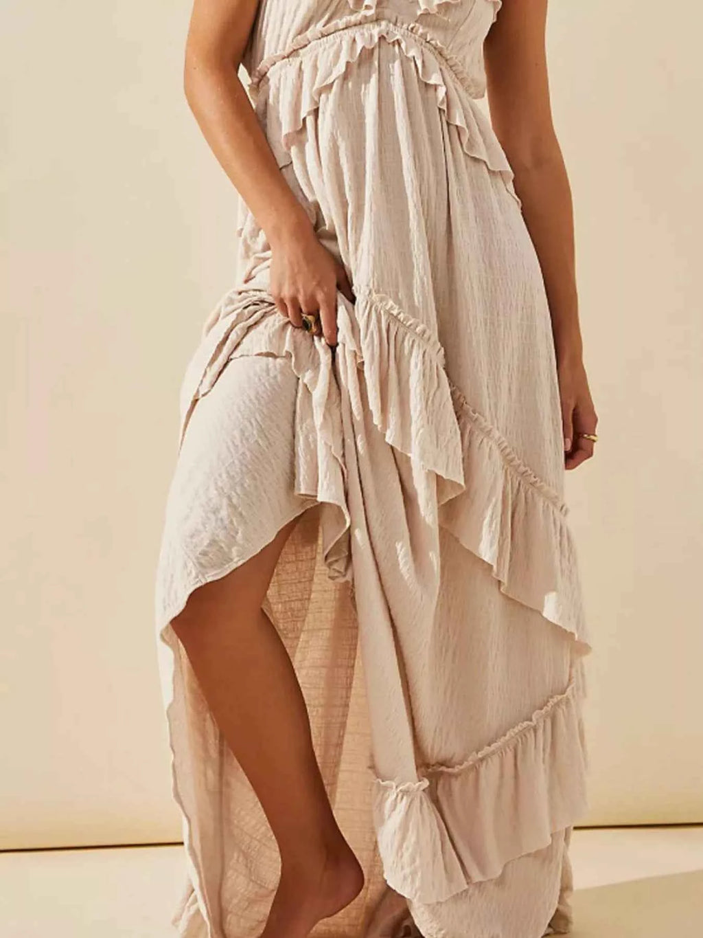 Ruffled Halter Neck Maxi Dress c67bb310-b6dd-4a5c-a90e-549041c019bb-Max-Origin