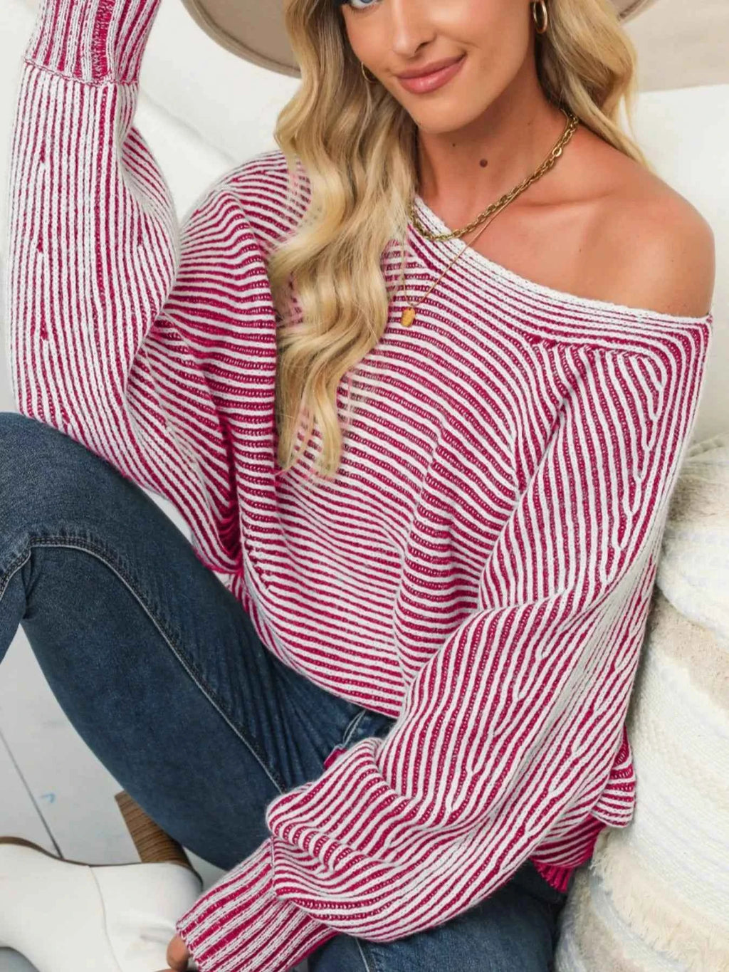 Striped Boat Neck Casual Sweater c6cc52be-449f-4e9a-bb61-644b73e503e4-Max-Origin