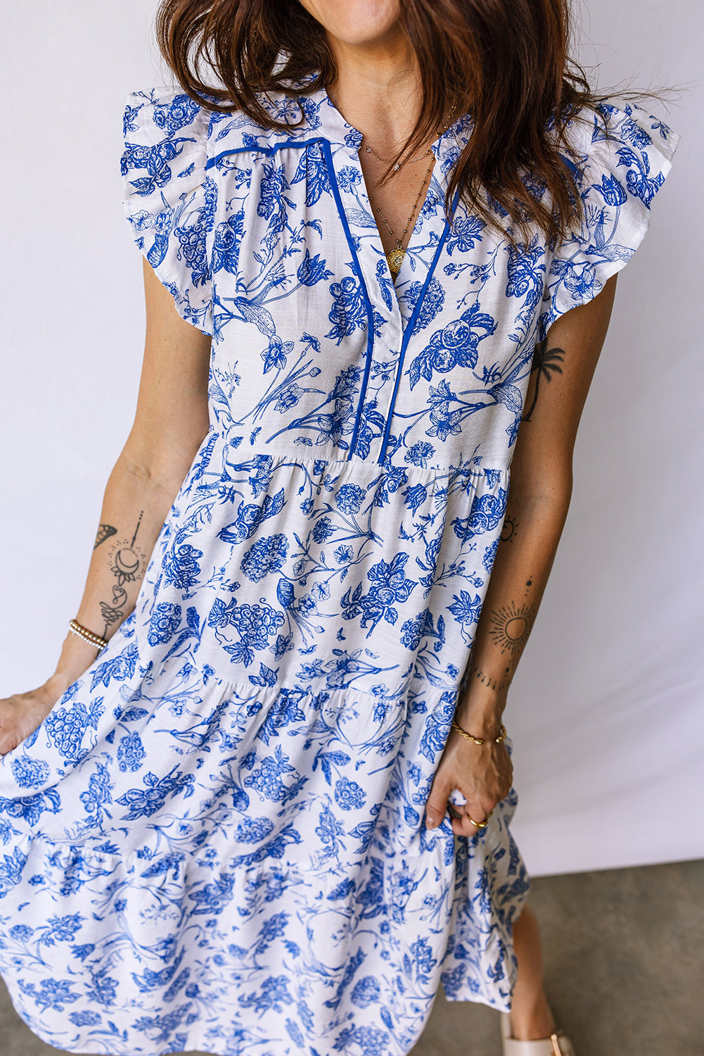 Blue Ruffled Short Sleeve Tiered Floral Midi Dress c708301d7bd236c8