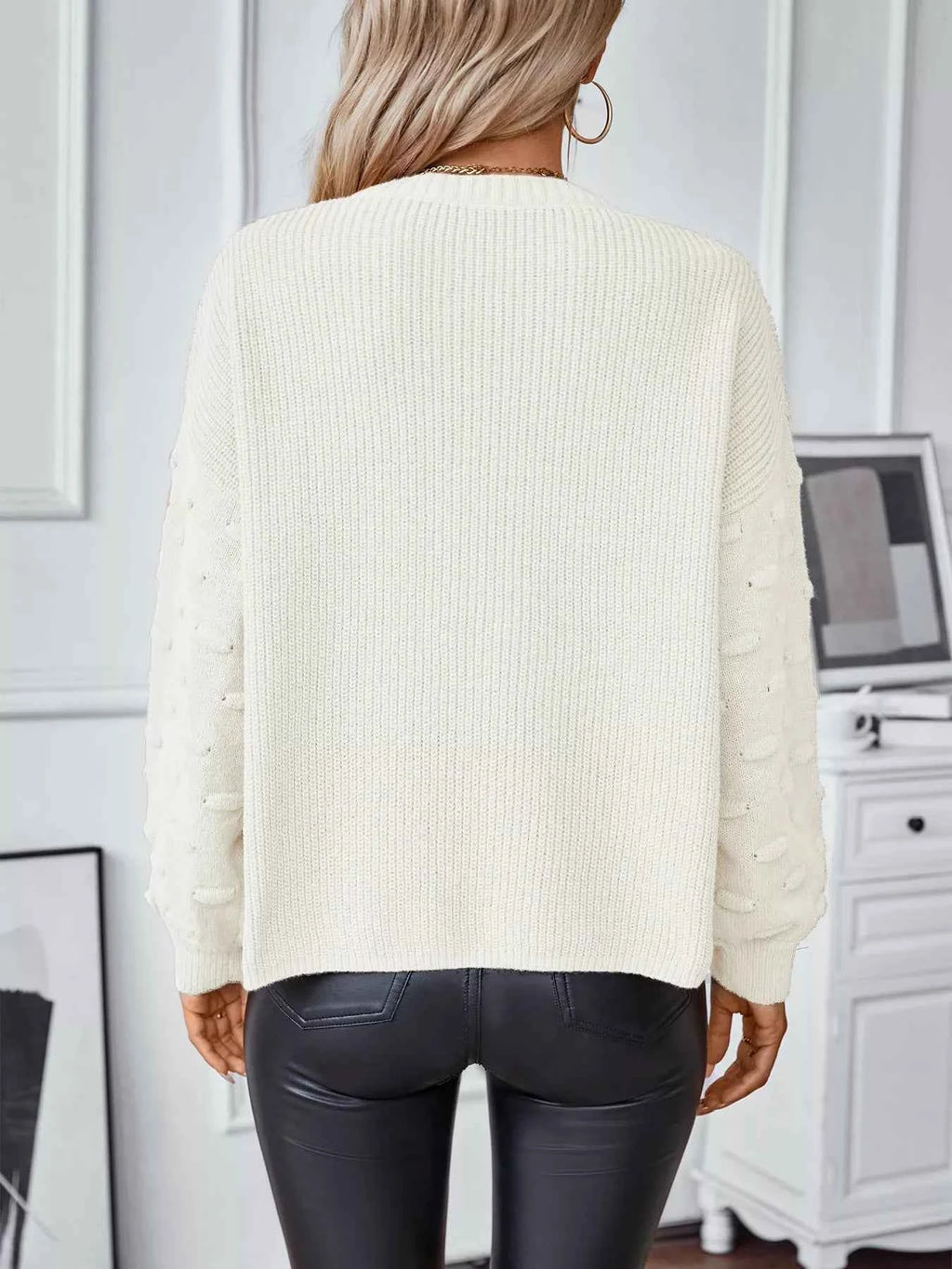 Pocket Detail Round Neck Sweater c7b52034-141b-41a9-815c-f42b8539301c-Max-Origin
