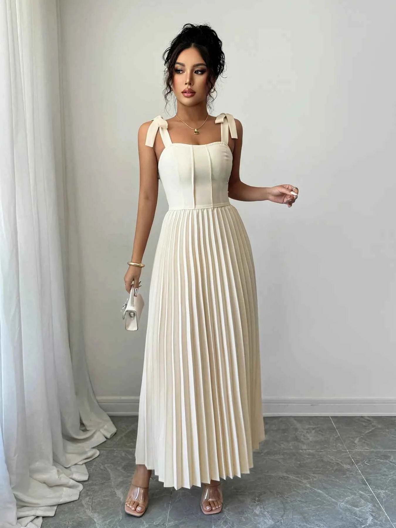 Pleated Tie-Shoulder Maxi Dress c7dd9b31-6626-4c42-b7f7-75b29d1839cb-Max-Origin