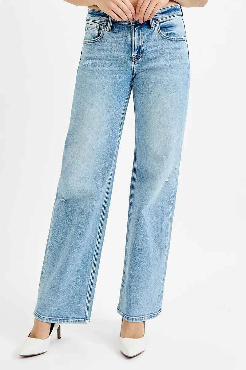 RISEN Full Size Low Rise Ankle Boyfriend Distressed Jeans Plus Size c822961dc5164e55b8c7eed6883d87d7-Max-Origin