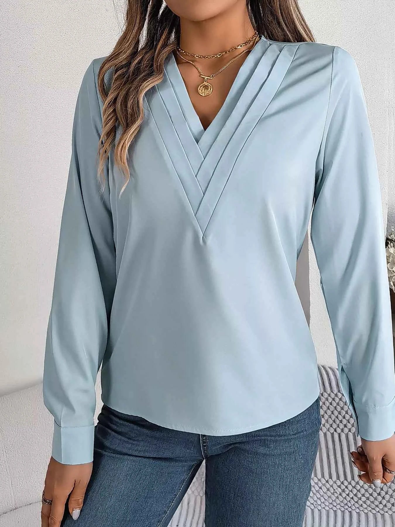 Layered V-Neck Long Sleeve Blouse c8820061-e67a-46c2-9c4e-5023904acf93-Max-Origin
