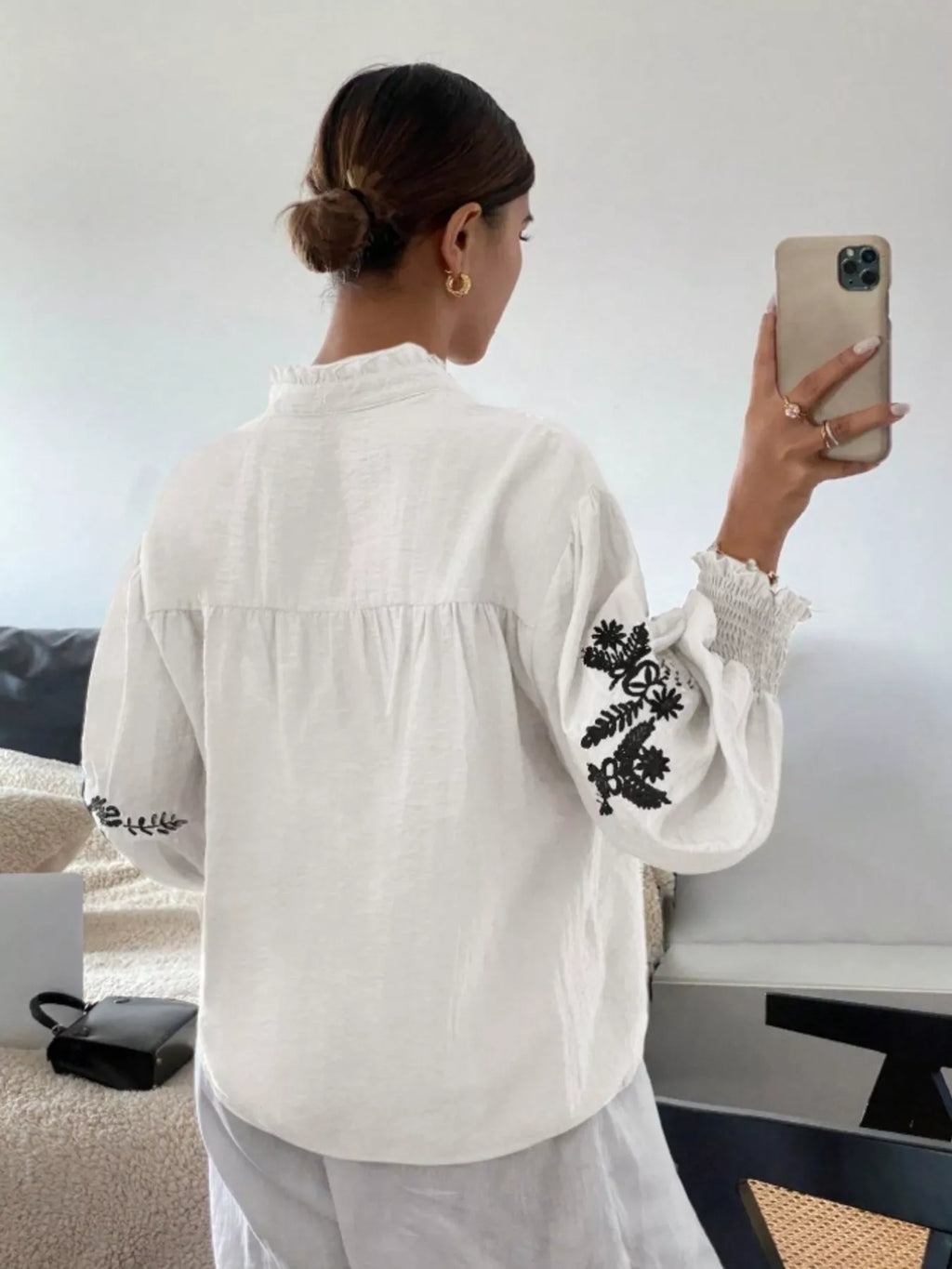 Embroidered Long Sleeve Blouse c896e33599284c6b89f4465129574892-Max-Origin