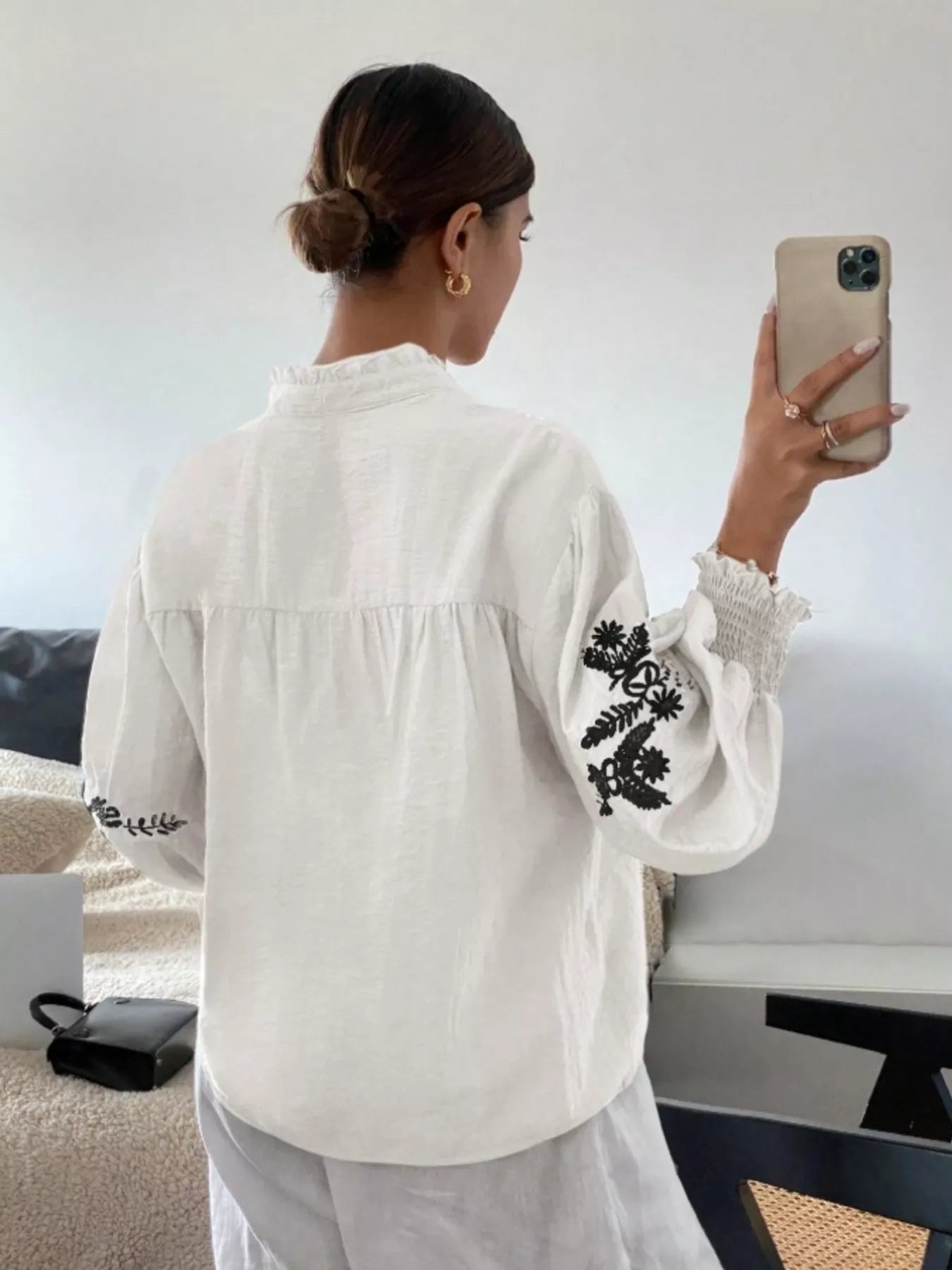 Embroidered Long Sleeve Blouse c896e33599284c6b89f4465129574892-Max-Origin