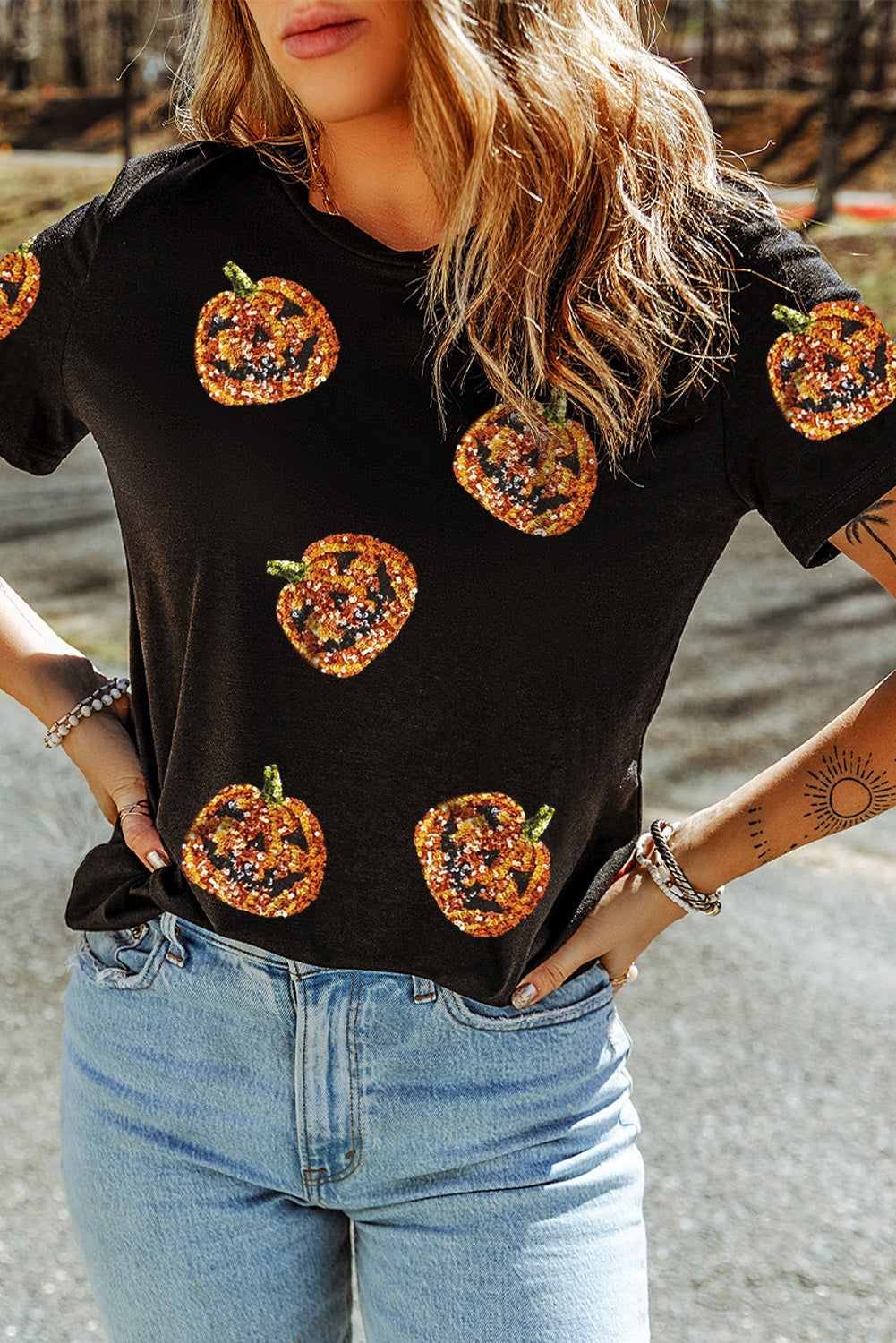 Black Halloween Sequin Pumpkin Face Graphic T Shirt c8bf22d3987edad0