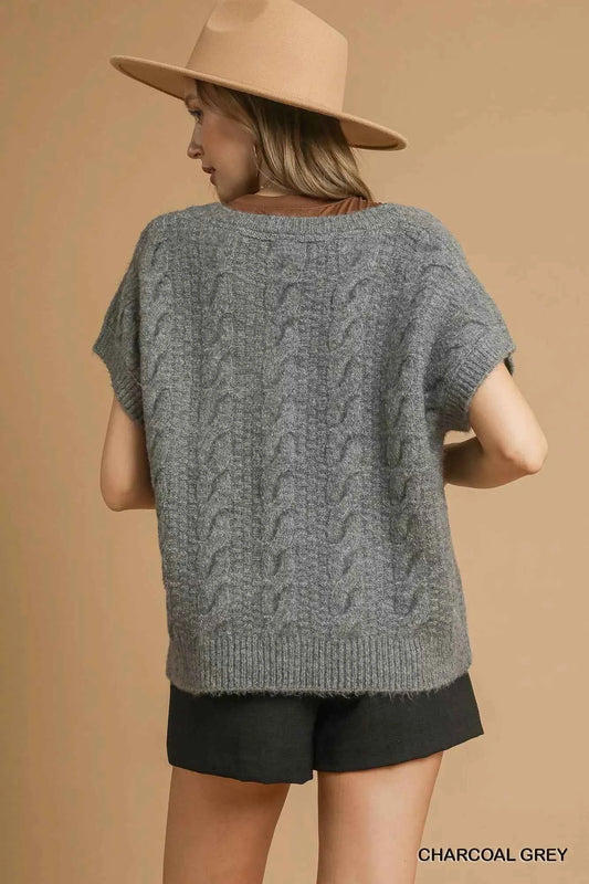 Cable-Knit V-Neck Sweater c8d1688c-530a-40d3-94db-24e1131f5ece-Max-Origin