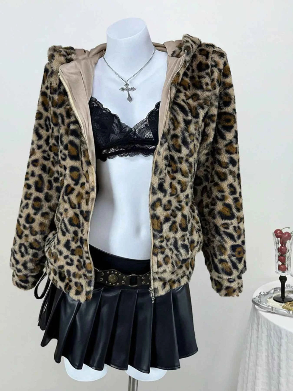 Leopard Plush Zip-Up Hooded Outerwear c8e09fd4-23a5-4a0f-9733-a2a838274f8f-Max-Origin