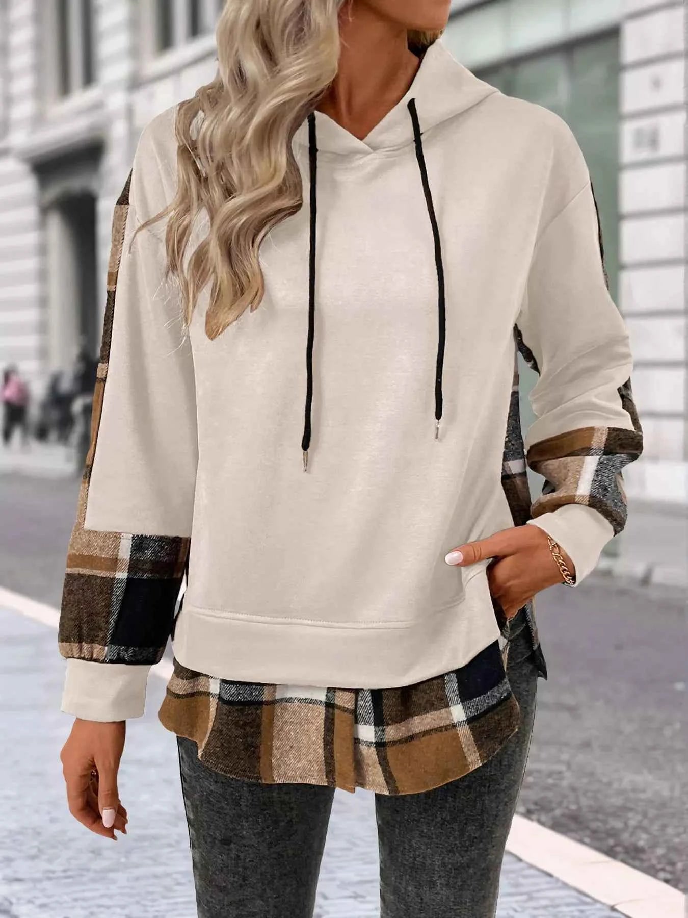 Plaid Drawstring Long Sleeve Hoodie c8e7b5b8-987a-491b-ad71-f4b0e87f942f-Max-Origin