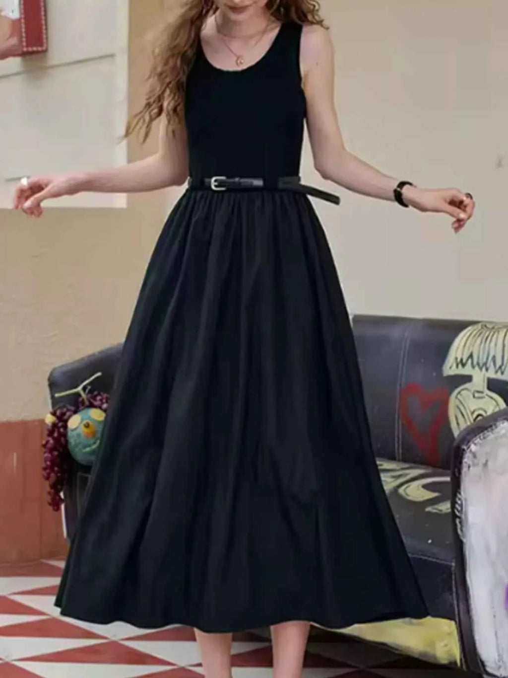 Round Neck Sleeveless Midi Dress Black ca2ebcf9-737f-4181-8ac9-f88d860b4476-Max-Origin