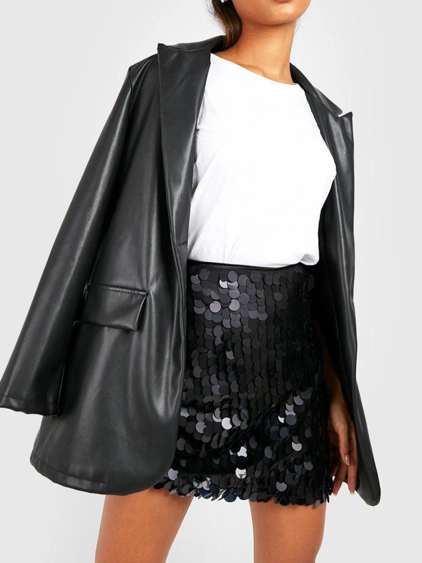 Sequin Mini Skirt ca3560dd-456c-44d8-ba94-9e48d3b99860-Max-Origin