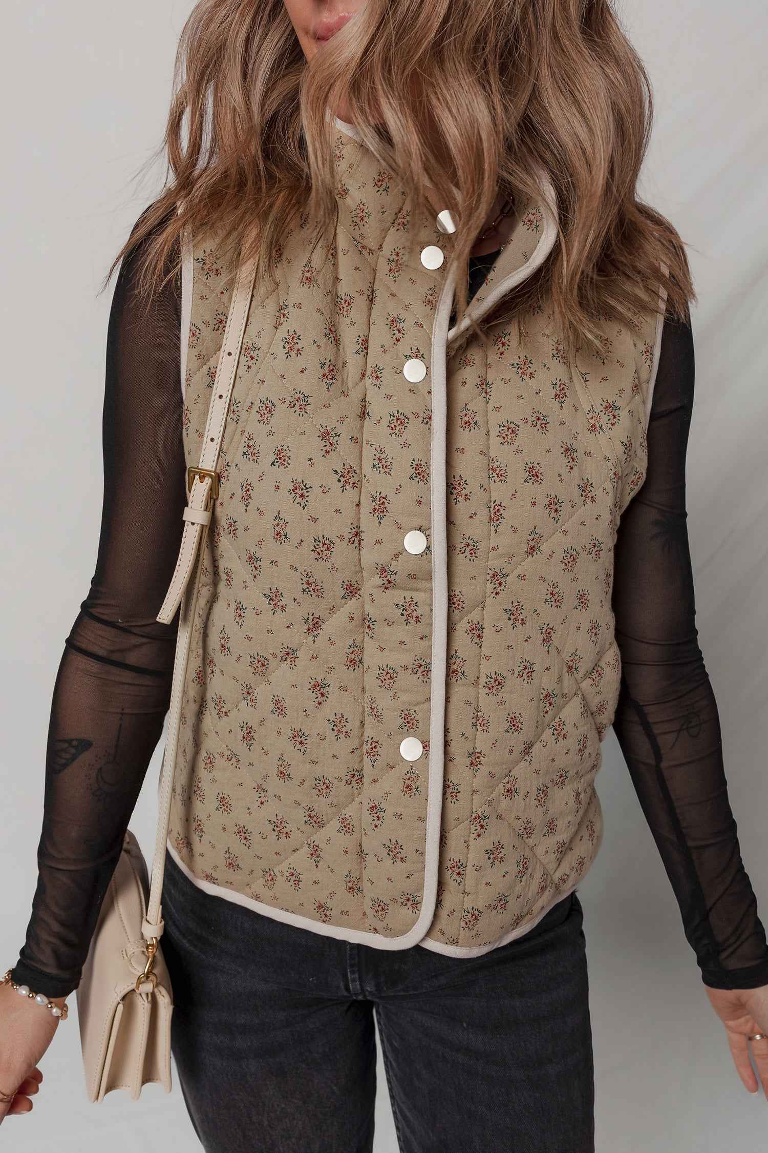Khaki Floral Print Quilted Concealed Button Vest ca5bb10e5d322e71