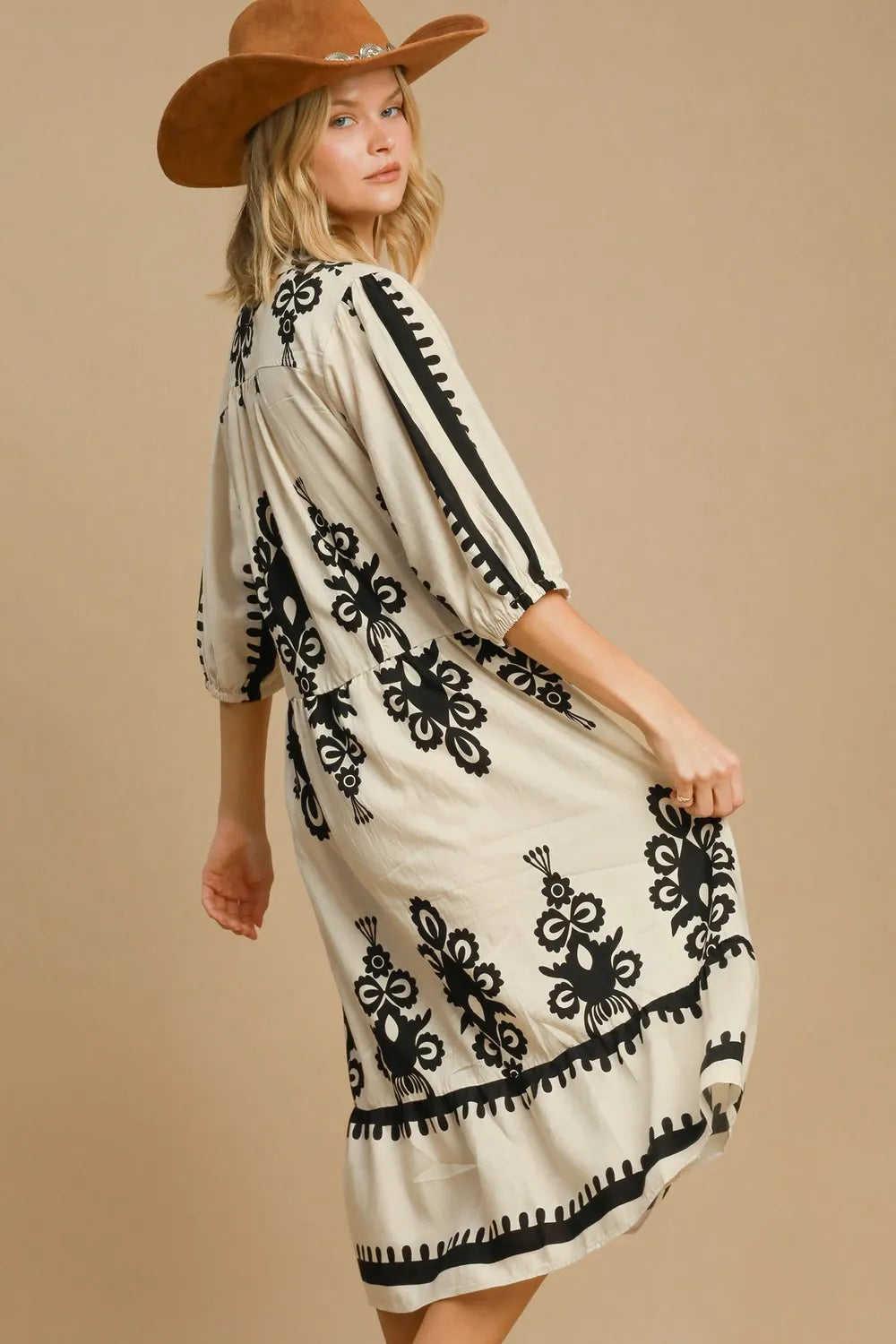 Umgee Printed Notched Midi Dress ca8b65f9-b591-45aa-b5fd-8cf7de9b3dfa-Max