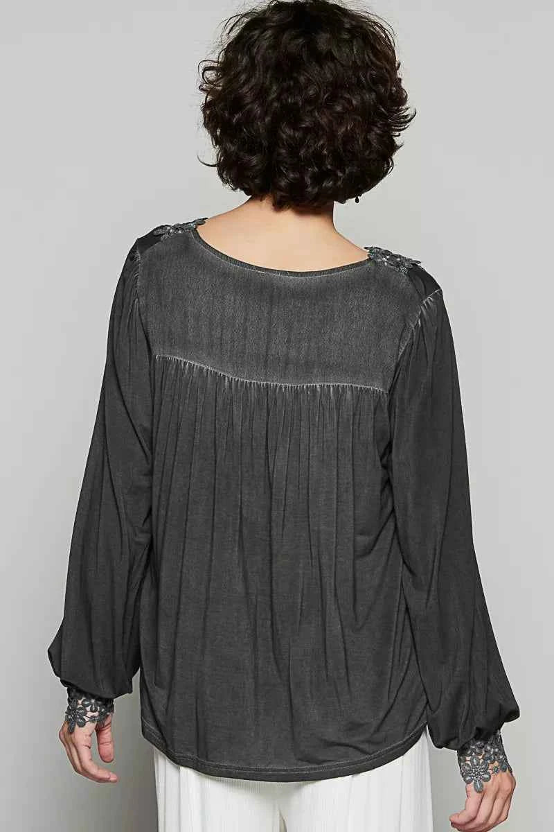 POL Floral Embroidery Woven Top with Lace Trim cab2e459-abee-436a-81cc-4f9fff672bd1-Max-Origin