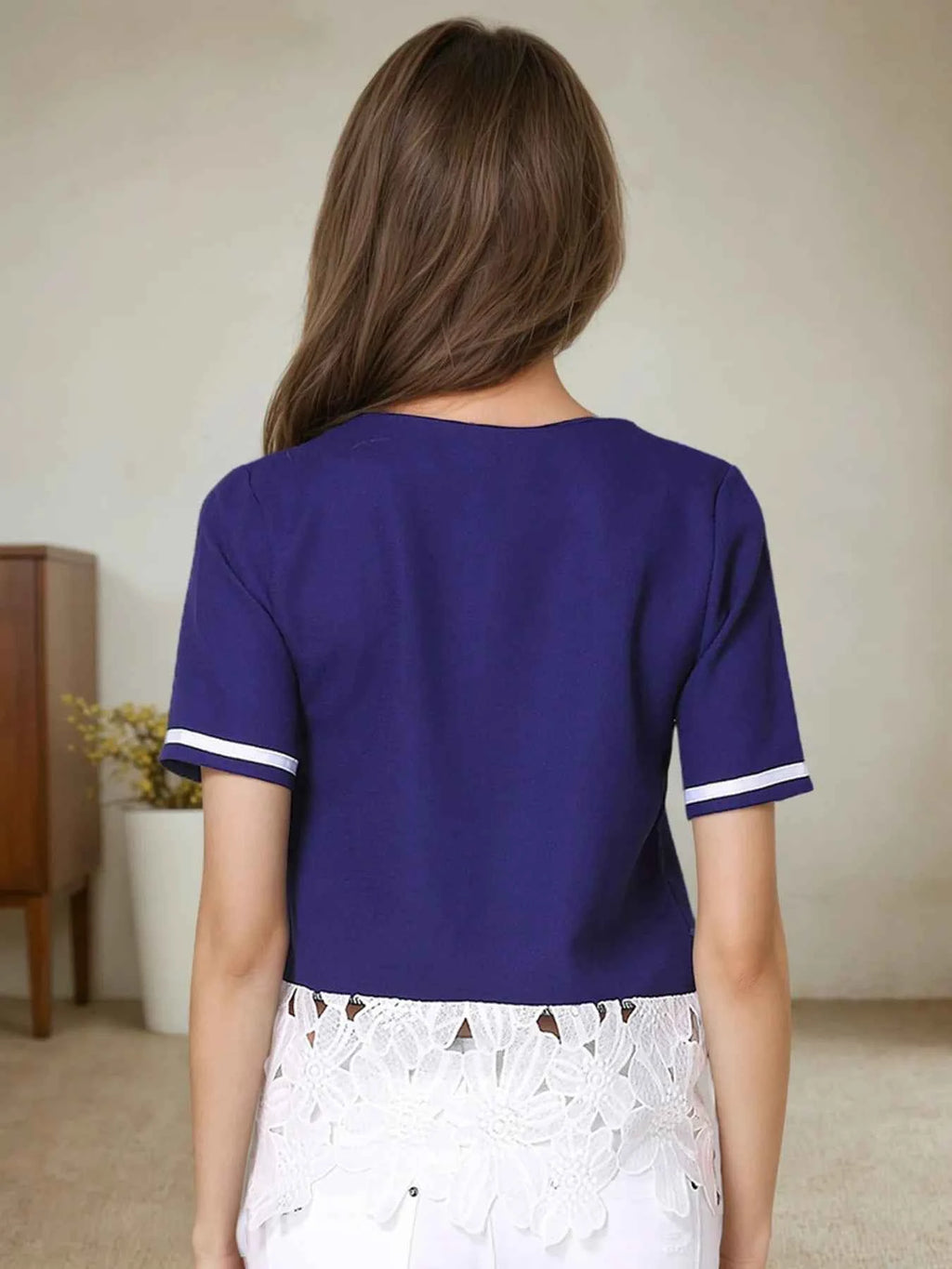 Striped Trim T-Shirt with Lace Hem Detail cac4ec17-97f9-4cc3-bf1b-16979823ede9-Max-Origin