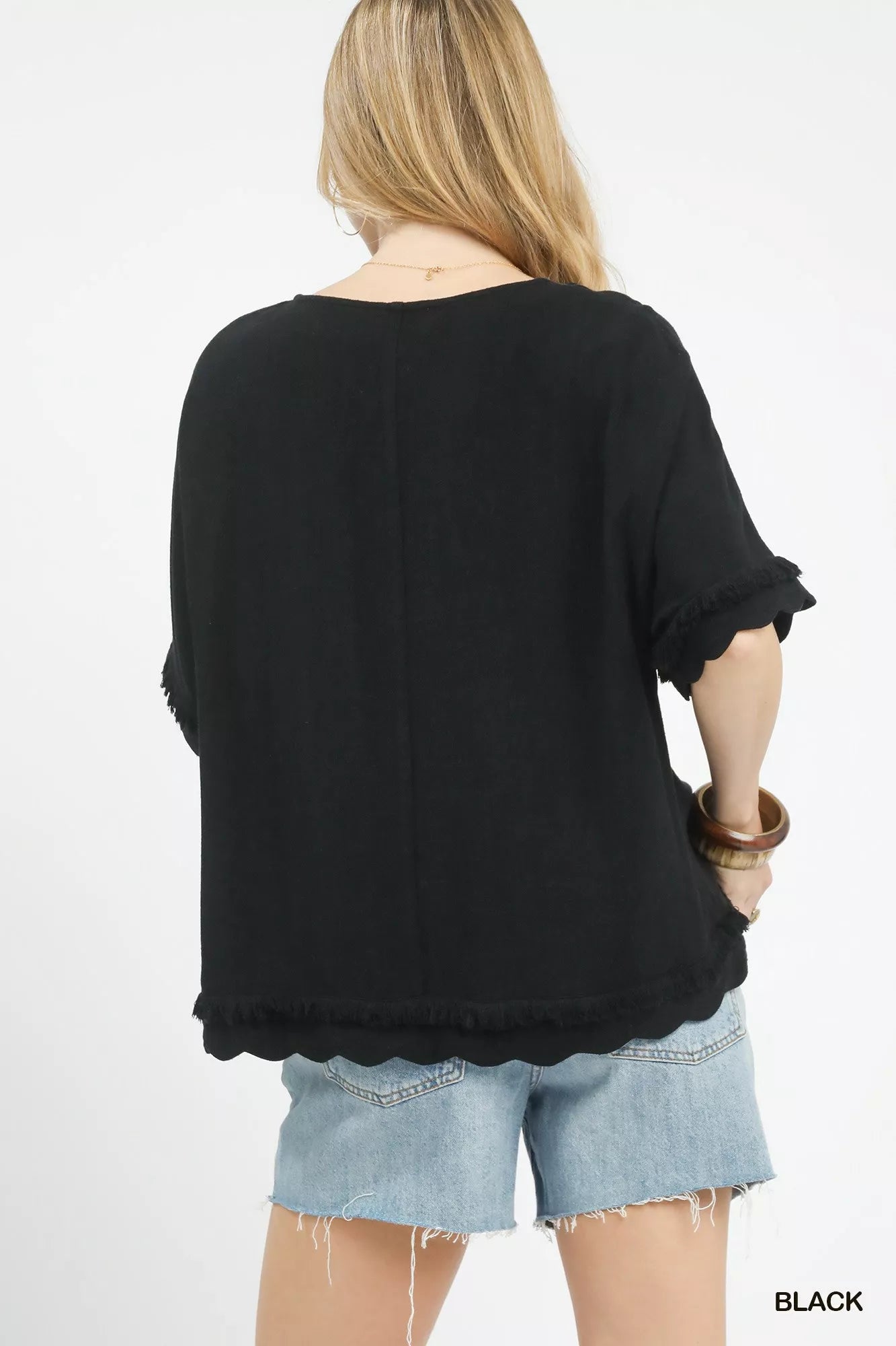 Umgee Linen Frayed Hem Scallop Edge Top cae18dc3-490f-437e-938e-2be592290c63-Max-Origin
