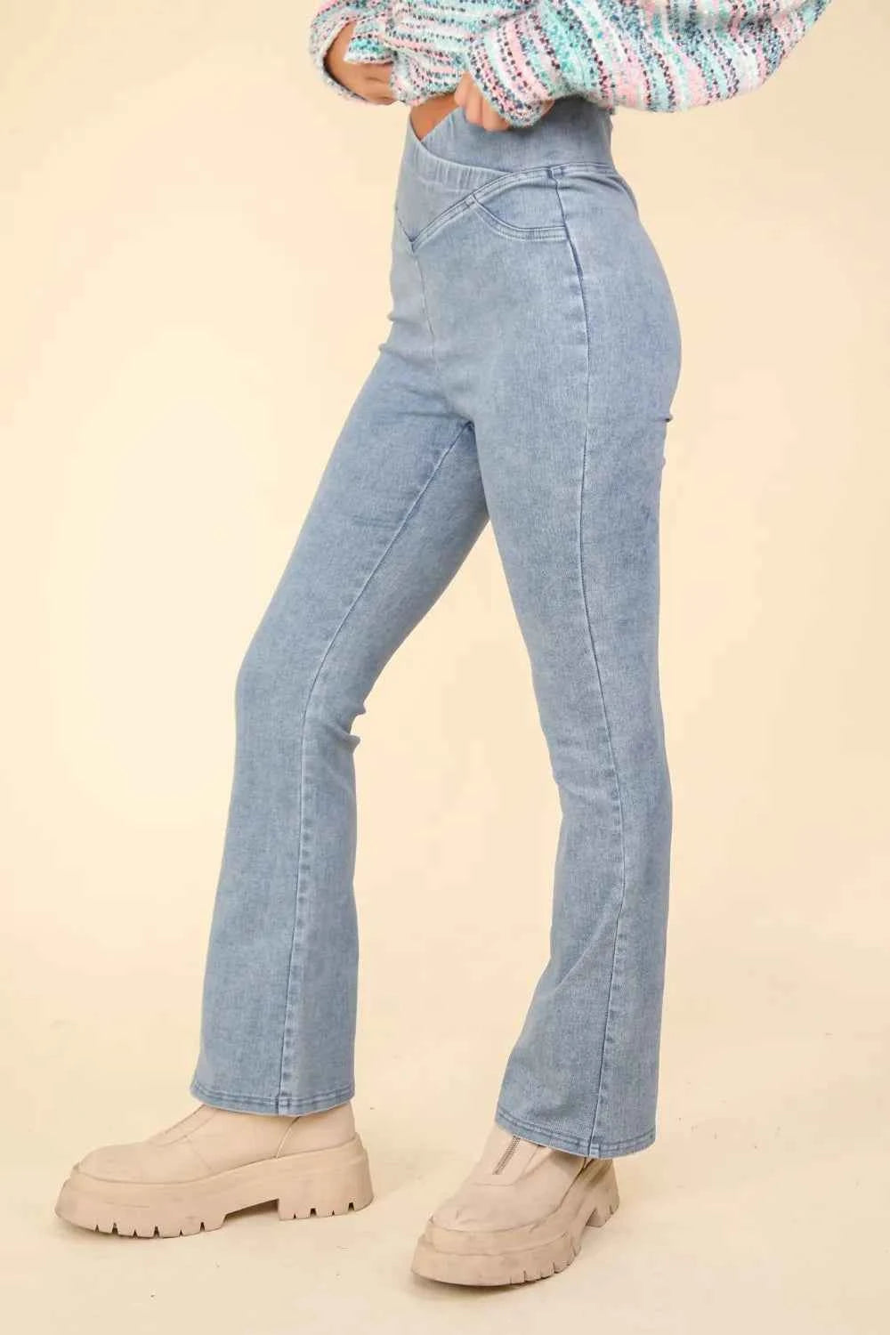 VERY J Washed Denim Stretchy Crossover Waist Leggings caff0170-78bd-4bd1-acff-efddbc8ec5f6-Max