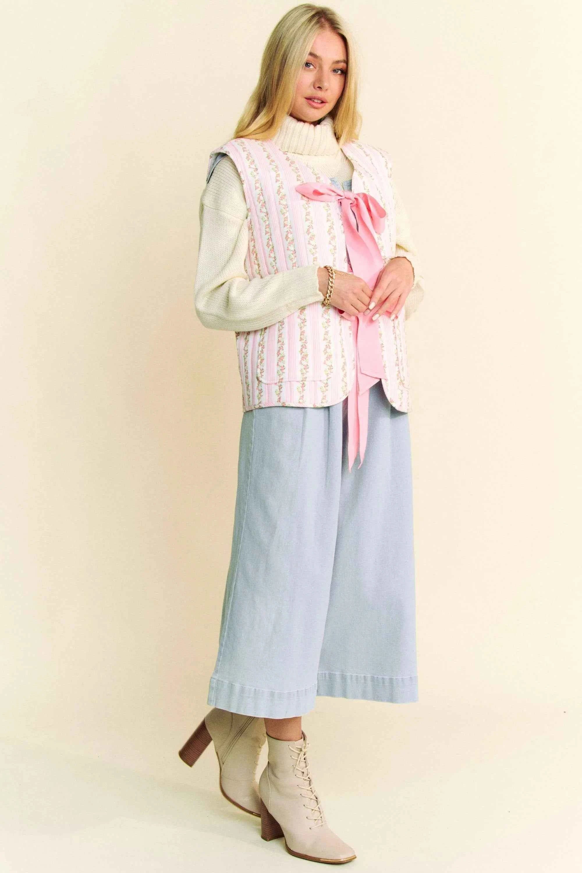 Davi & Dani Quilted Floral Bow Tie Front Padding Vest Jacket cb836aa0f2824e1d8017cd2763410df3-Max-Origin