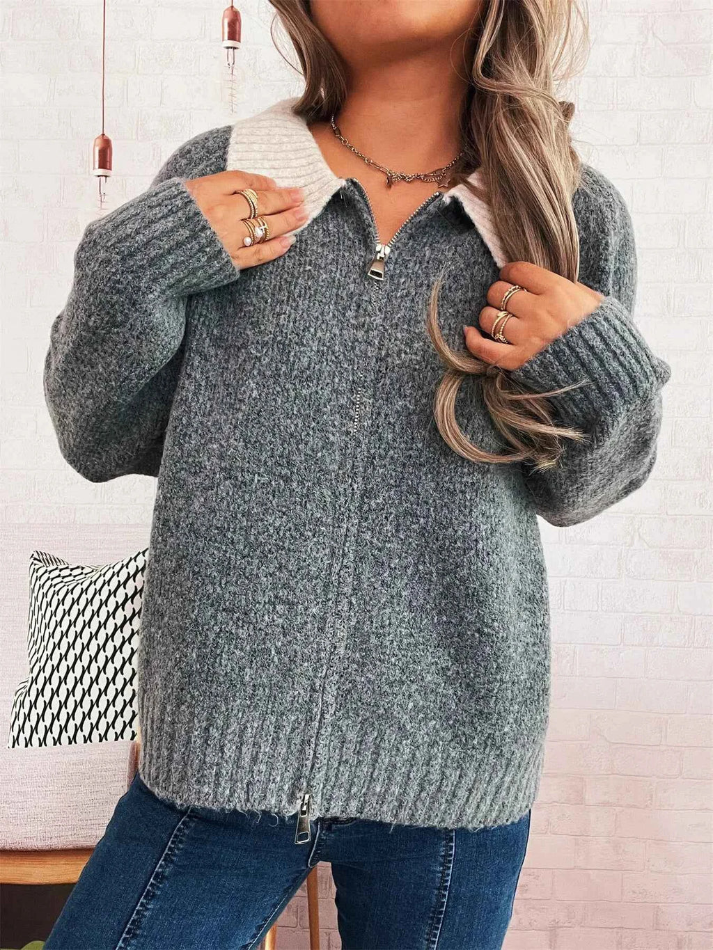 Contrast Collar Zip-Up Cardigan cba610b9ab9140cc9a2ec4d6efe1216f-Max-Origin