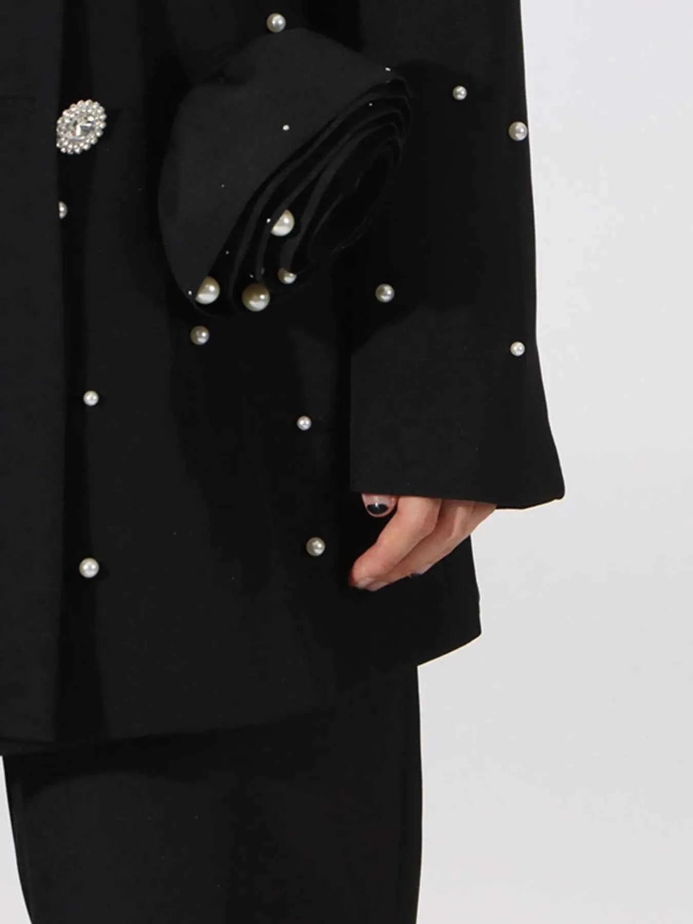 Pearl Embellished Double-Breasted Blazer cba9921d-b0c4-40e4-9aac-78a761cbb481-Max-Origin