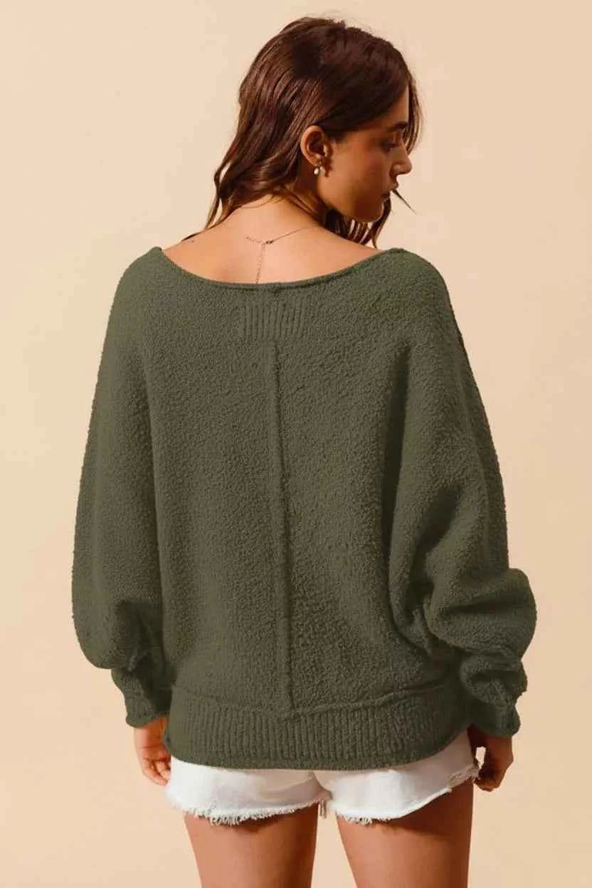 SO ME Loose Fit Exposed Seam Slouchy Boucle Sweater cbb6b9c8-6413-41c6-81b6-32070032f24f-Max-Origin