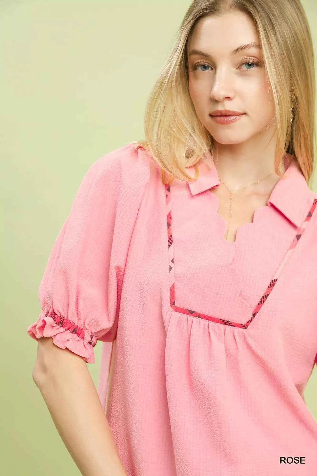 Umgee Scalloped Trim Blouse with Puff Sleeves cbc89d43-0788-41a5-9f32-4f8fa01a0dc8-Max-Origin