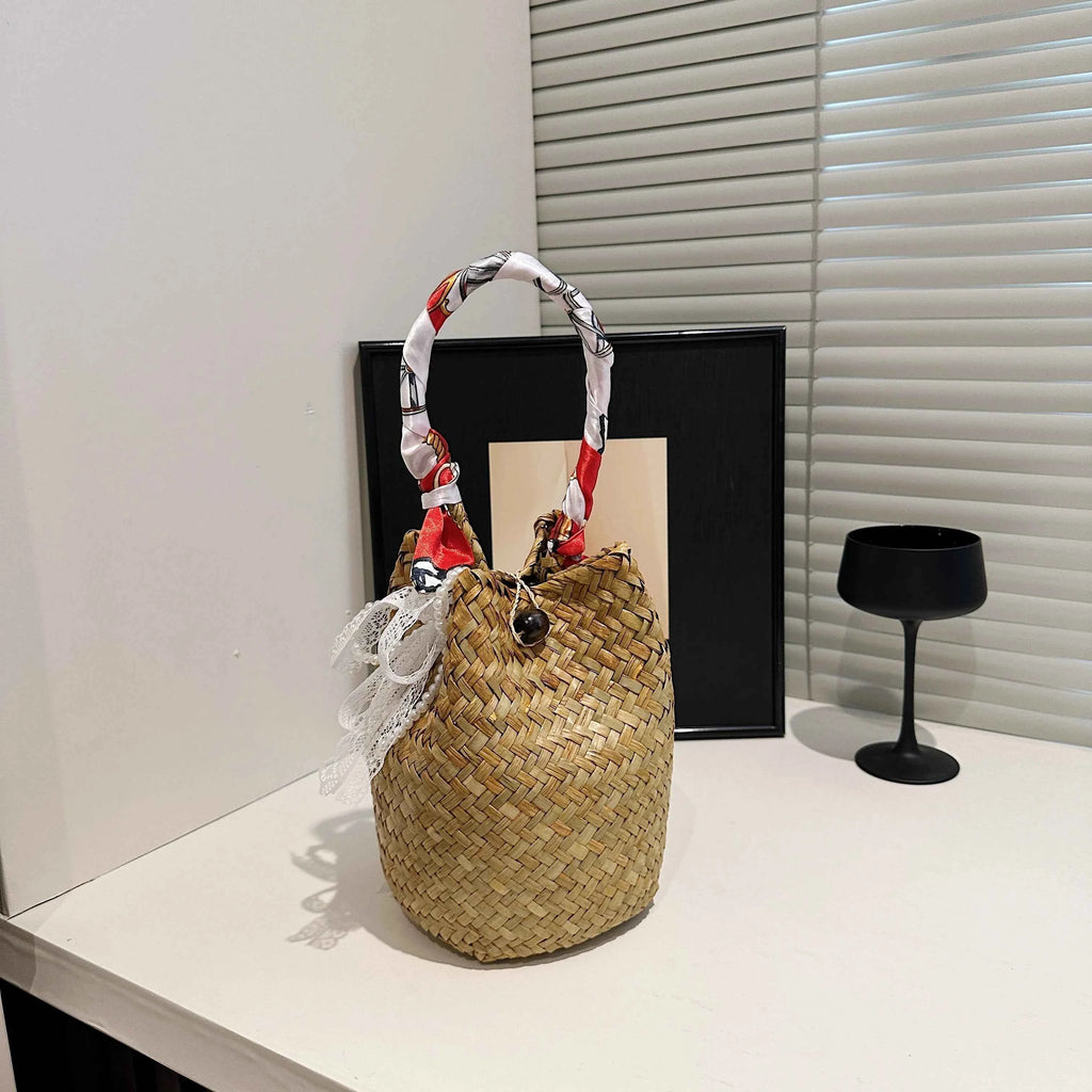 Woven Straw Basket Handbag Red onesize ccbbad2f2c8d46f39ddddad21321ae82-Max-Origin