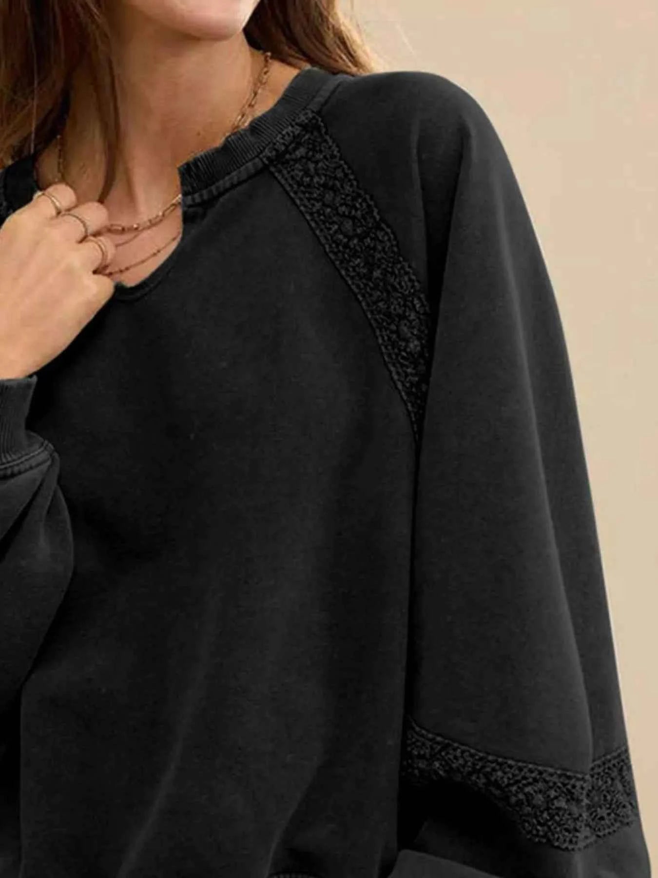 Notched Raglan Sleeve Sweatshirt ccc46c97-d57d-4808-82ef-b4ab30aad9f3-Max-Origin