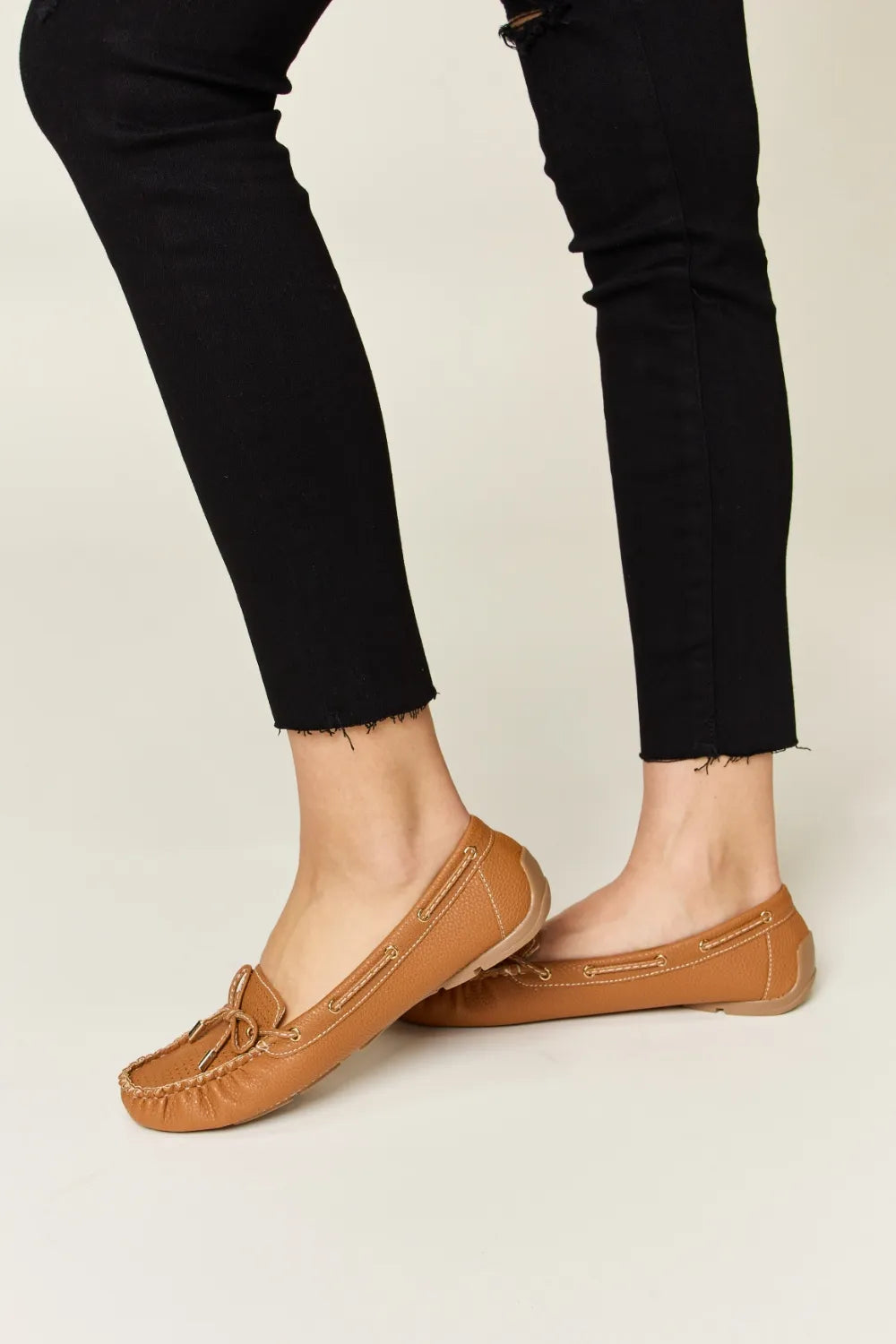 Forever Link Bow Decor Flat Loafers ccd7937b-11fc-4a18-b785-c8ac06c14b57-Max