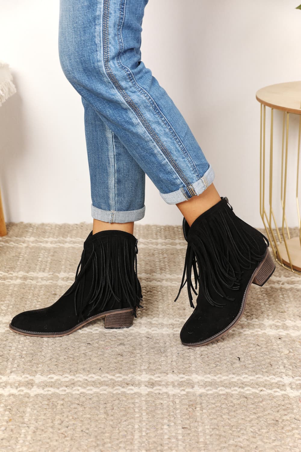 Legend Women's Fringe Cowboy Western Ankle Boots cd40c91ff57a4bbb8e4e58851e85805e-Max