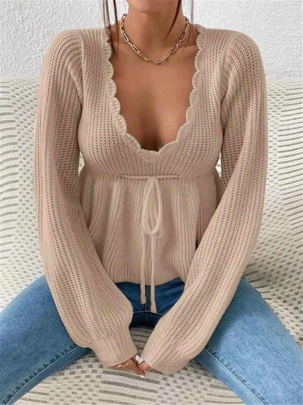 Scalloped V-Neck Drawstring Knit Top cda971ae691e4fa69c3799565a20bdae-Max-Origin