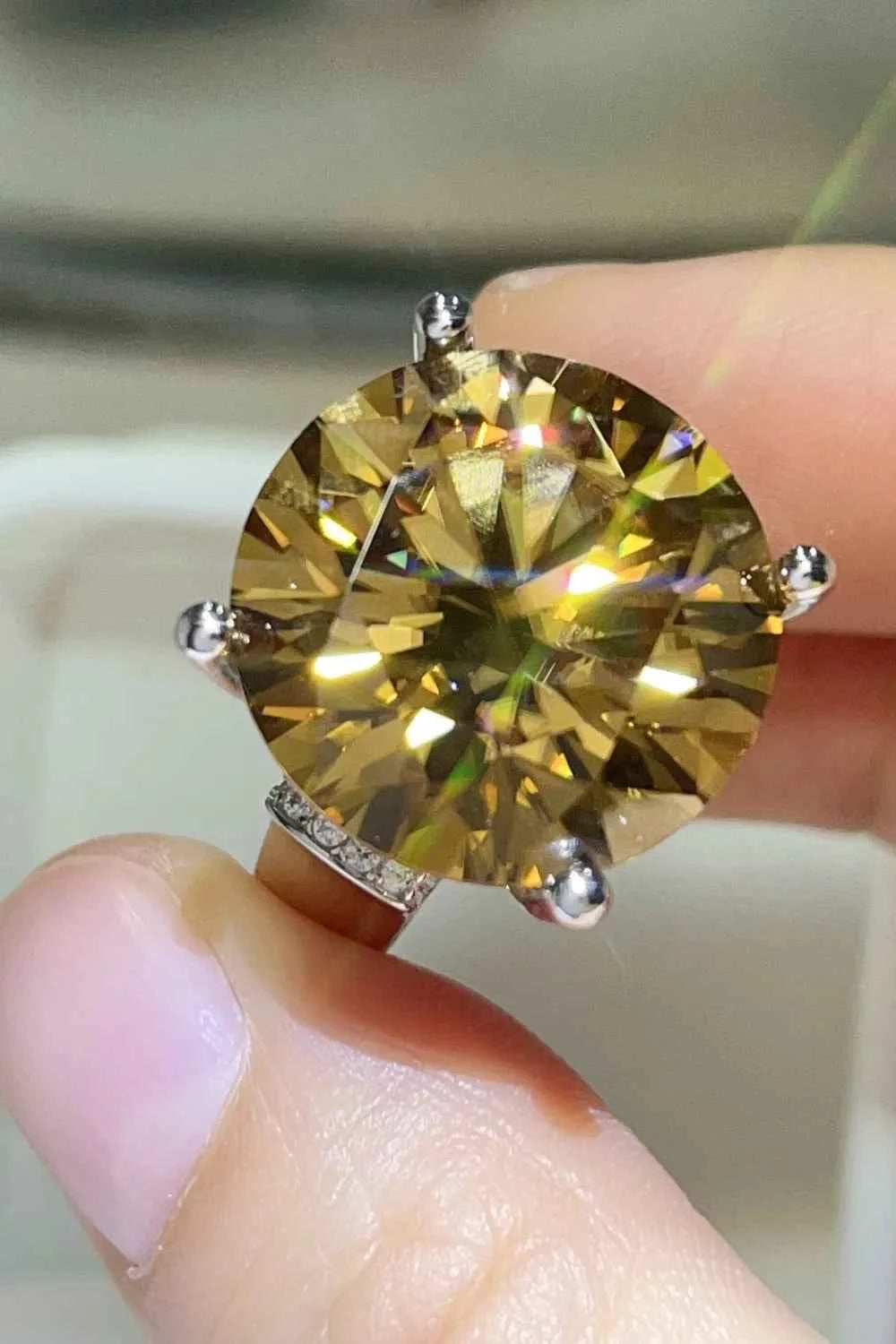 20 Carat Moissanite 925 Sterling Silver Ring cdbaa745-fffe-40d7-9f58-83d33d4a3dc1-Max