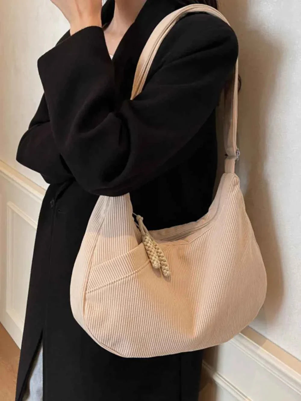 Ribbed Adjustable Strap Shoulder Bag cdcf74ba-9dc9-4ca3-8013-29846b665a2a-Max