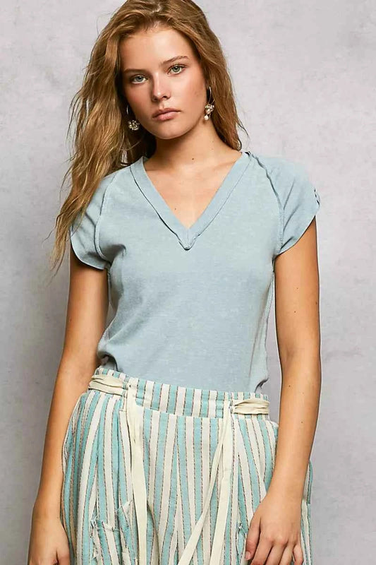 POL V-Neck Short Sleeve Washed T-Shirt with Outseam cdf0d45e-90a0-4b49-b2de-ae4b5d4f0ee0-Max-Origin