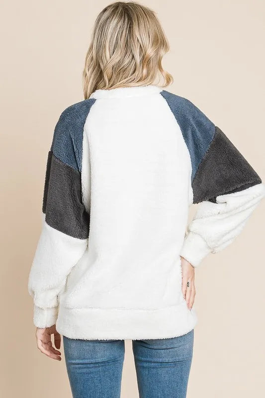 Culture Code Color Block Faux Fur Raglan Sleeve Sweatshirt cdf6609a-ca74-4e61-9672-37bde5016812-Max