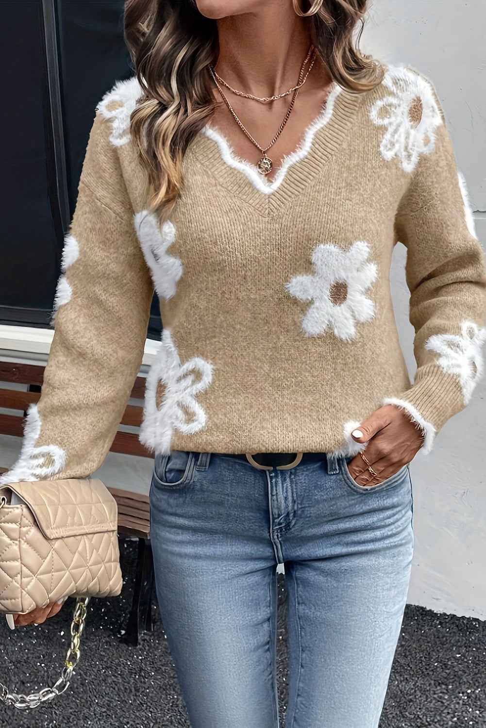 Seagrass Jacquard Floral Scallop V-neck Sweater ce9d8b1187afd5ea
