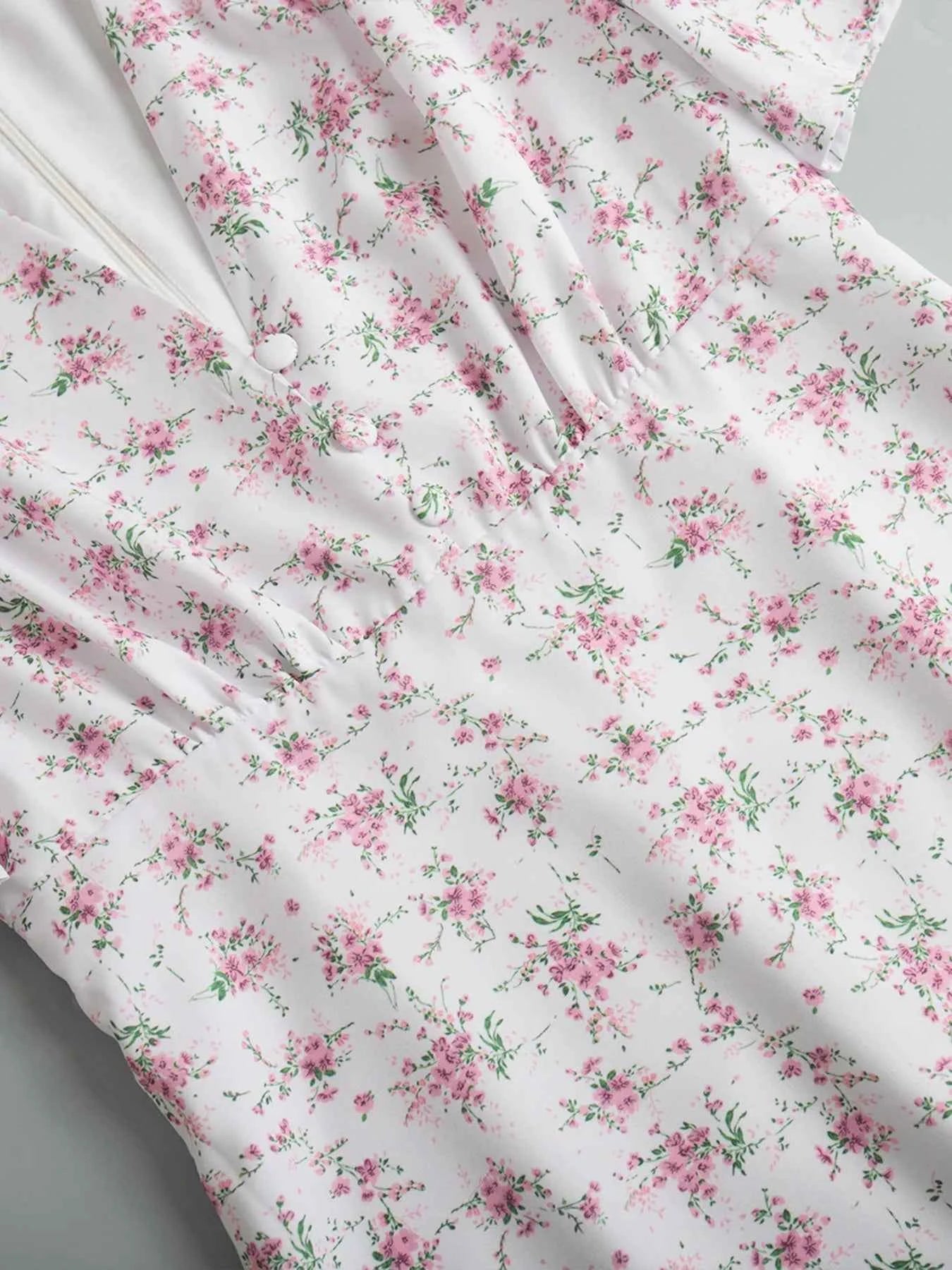 Floral Print Short Sleeve Dress ced2be1dd2dd4faaaf2073a7335ebbce-Max-Origin