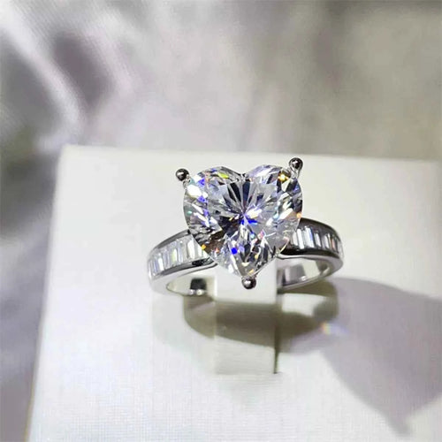 5 Carat Moissanite 925 Sterling Silver Heart Ring cf18feb7-e27a-428d-8903-065402ecb3c6-Max-Origin