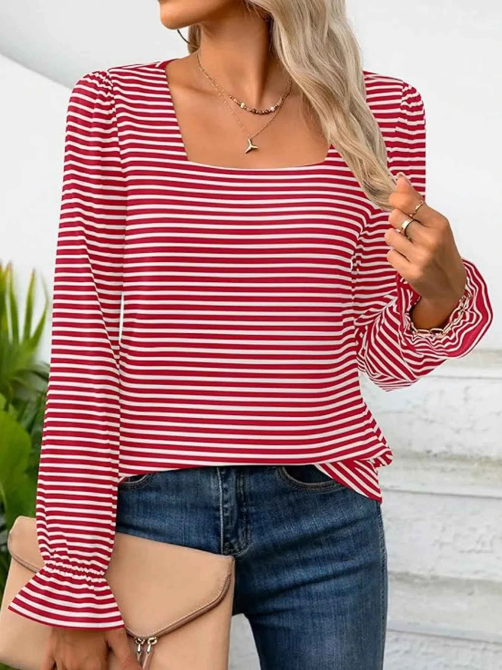 Striped Long Sleeve T-Shirt with Square Neckline Red cf1a89d40dcf4d199c21eeeea937f4e1-Max-Origin