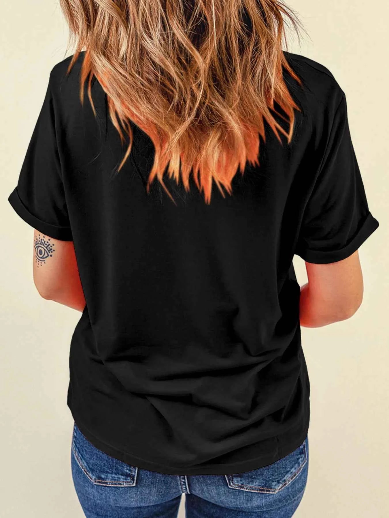 Halloween Ghost Bow Graphic Short Sleeve T-Shirt cf70434b84044f549272b6bf1f3079a8-Max-Origin