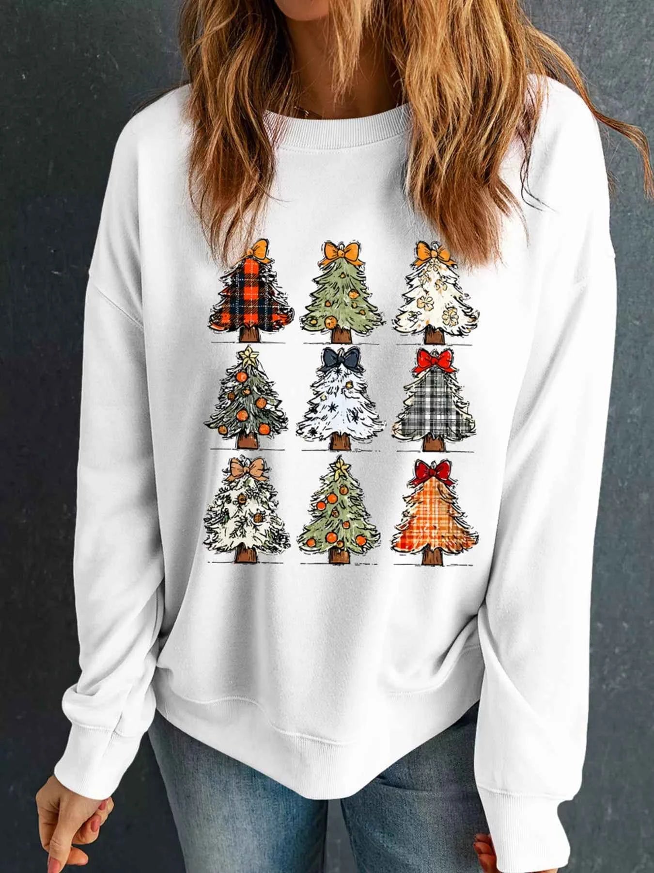 Christmas Tree Graphic Round Neck Sweatshirt cf9044cef3f047cba891c085ed5a7a4e-Max-Origin
