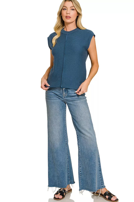Center Seam Sleeveless Sweater cf98deb3-c6ba-4646-83b2-eb00696a4087-Max-Origin