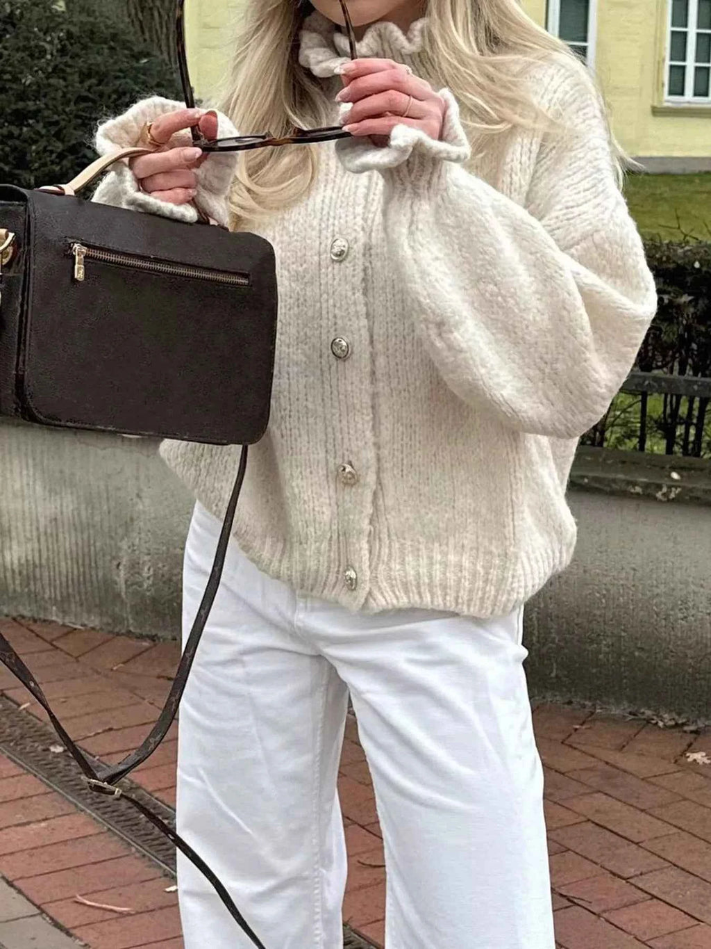 Button-Down Long Sleeve Cardigan cf9f7b90-642c-43d9-a654-fa87ceb72699-Max-Origin