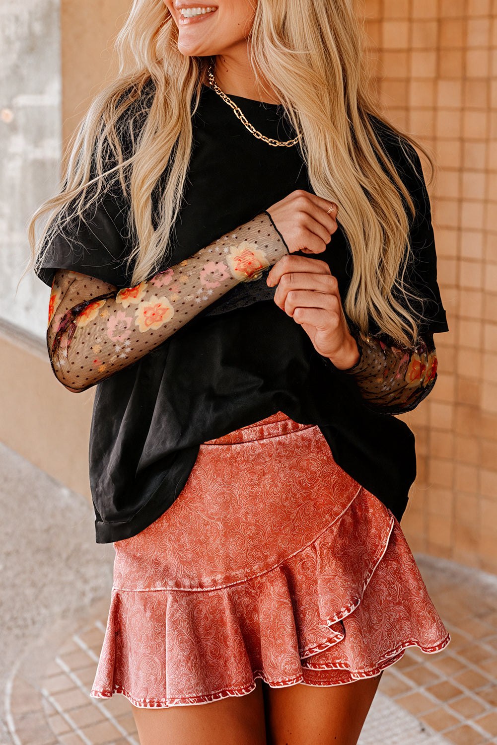 Black Floral Mesh Sleeve Fake Two-Piece Top cfc1131e0254ce57