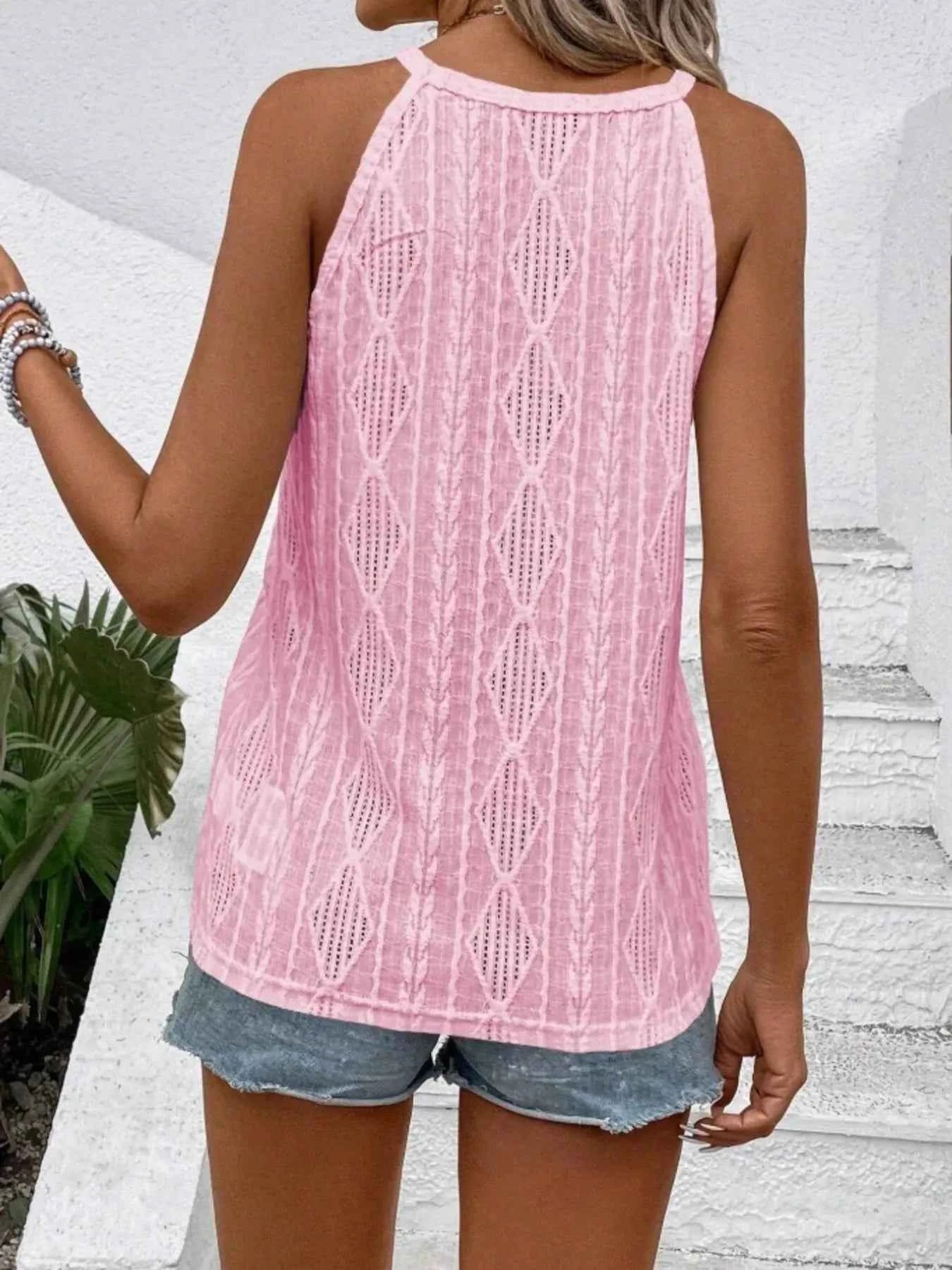 Textured Round Neck Tank cfecc8e92e794f9f906ed587bc240495-Max-Origin