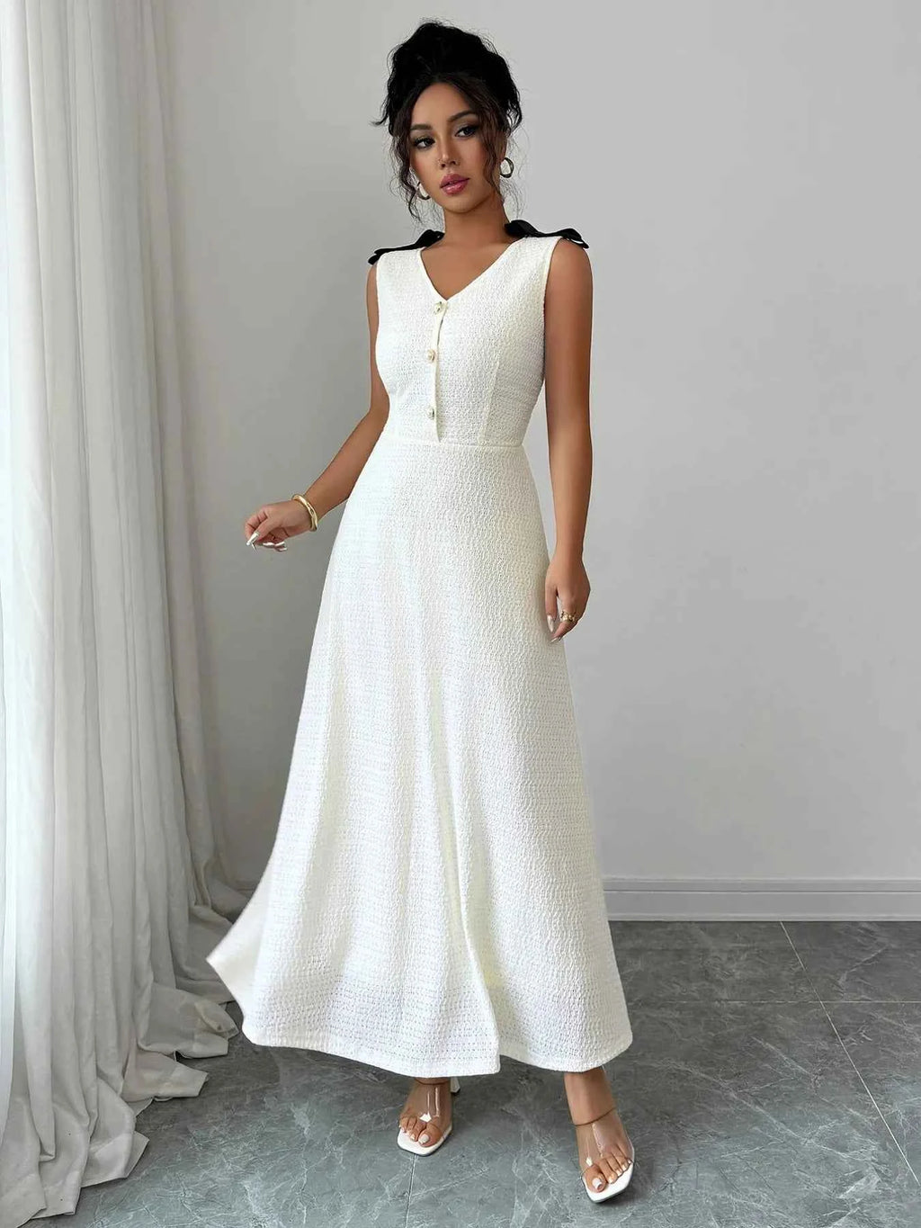Buttoned Sleeveless Maxi Tank Dress cff0e46b-cfb7-4305-9ec8-ad100037948e-Max-Origin