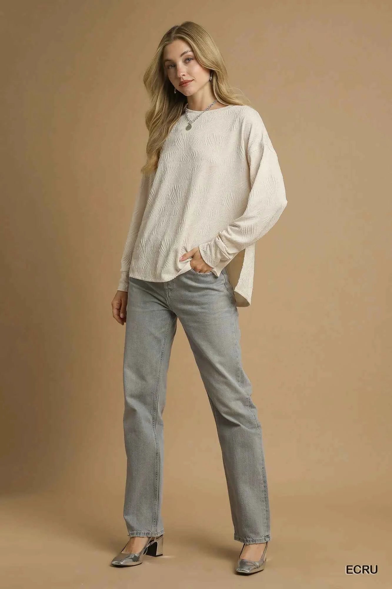 Textured Knit Long Sleeve Top d004ddde-abfa-4d10-a118-a94e59bc83e8-Max-Origin